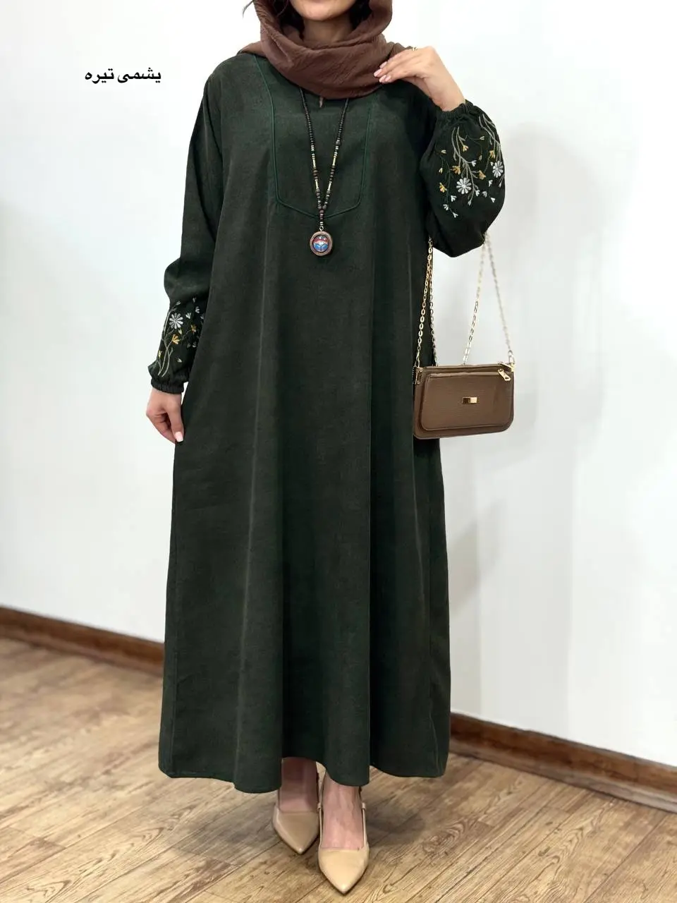 پیراهن مانتویی گلدوزی جانان 1